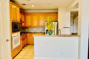 535 Poplar, Irving, TX 75063 - Photo 3