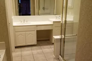 535 Poplar, Irving, TX 75063 - Photo 9