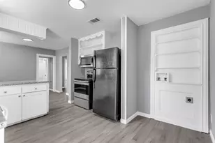 904 N Virginia St, Terrell, TX 75160 - Photo 5