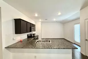 1018 Old Oaks Dr, Forney, TX 75126 - Photo 7