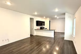 1018 Old Oaks Dr, Forney, TX 75126 - Photo 5