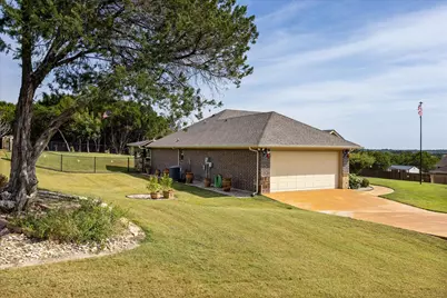 4001 Marana Drive, Granbury, TX 76048 - Photo 7