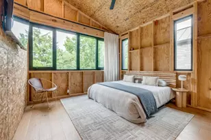 905 Blackland Ct, Dallas, TX 75243 - Photo 17