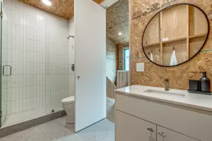 905 Blackland Ct, Dallas, TX 75243 - Photo 21