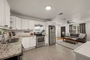 7127 Maple Park Dr, Richland Hills, TX 76118 - Photo 17