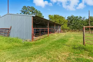 1734 Davis Rd, Lipan, TX 76462 - Photo 29