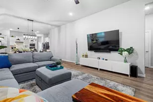 12332 Iveson Dr, Fort Worth, TX 76052 - Photo 5