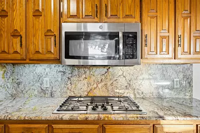 340 Windy Meadow Drive, Cedar Hill, TX 75104 - Photo 11