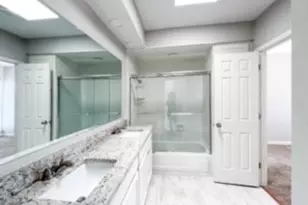 4512 Sycamore St, Dallas, TX 75204 - Photo 13