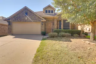 4502 Ridgeway Dr, Mansfield, TX 76063 - Photo 1