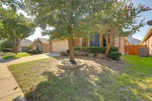 4502 Ridgeway Dr, Mansfield, TX 76063 - Photo 3