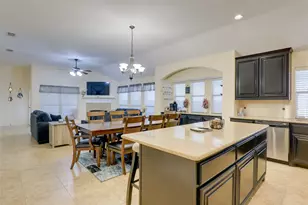 4502 Ridgeway Dr, Mansfield, TX 76063 - Photo 9