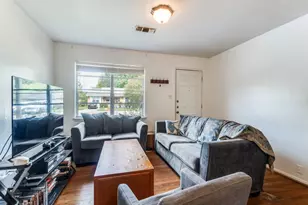 1108 Laguna Dr, Denton, TX 76209 - Photo 5