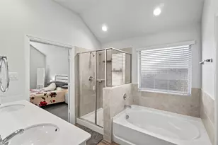 103 Woodlands Way, Balch Springs, TX 75181 - Photo 15