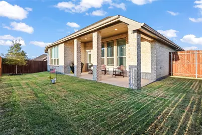 103 Woodlands Way, Balch Springs, TX 75181 - Photo 19