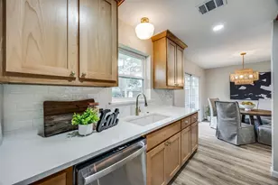 8735 Charing Cross Ln, Dallas, TX 75238 - Photo 19