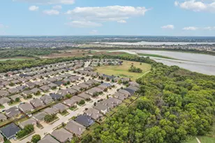 2408 Jill Creek Dr, Little Elm, TX 75068 - Photo 19