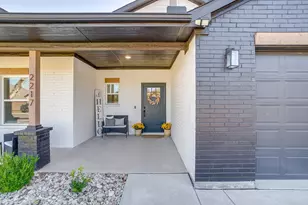 2217 Forest Hill Ln, Granbury, TX 76048 - Photo 7