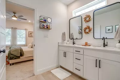 2217 Forest Hill Lane, Granbury, TX 76048 - Photo 29