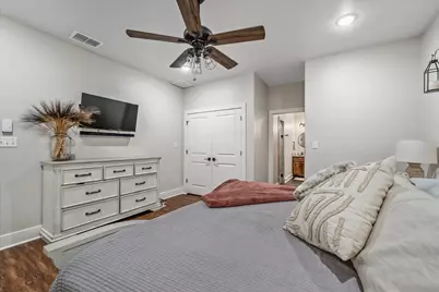 1000 W Main Street, Chandler, TX 75758 - Photo 13