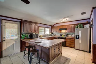 407 Puckett St, Quitman, TX 75783 - Photo 13