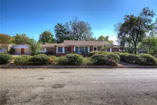 407 Puckett St, Quitman, TX 75783 - Photo 3