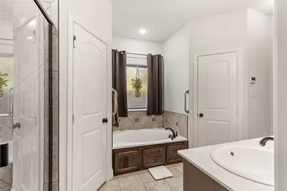 618 Dogwood Drive, Greenville, TX 75402 - Photo 15