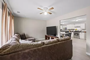 1221 W Crawford St, Denison, TX 75020 - Photo 5