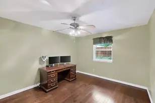 1802 Westminster Dr, Grand Prairie, TX 75050 - Photo 21