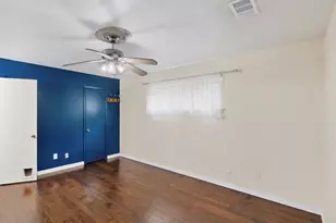 1802 Westminster Dr, Grand Prairie, TX 75050 - Photo 23