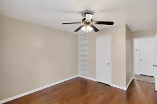 1802 Westminster Dr, Grand Prairie, TX 75050 - Photo 31