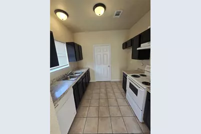 3038 Flask Drive, Dallas, TX 75241 - Photo 3