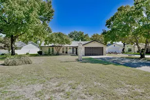 4200 Bar Harbor Ct, Granbury, TX 76049 - Photo 3