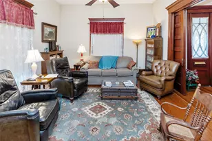 704 E Main St, Honey Grove, TX 75446 - Photo 7