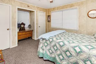 704 E Main St, Honey Grove, TX 75446 - Photo 35