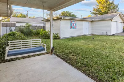 704 E Main Street, Honey Grove, TX 75446 - Photo 33