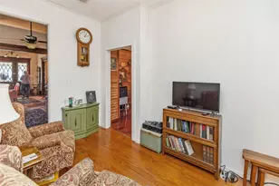 704 E Main St, Honey Grove, TX 75446 - Photo 11