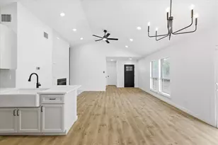 982 Mapleleaf Ln, Coppell, TX 75019 - Photo 5