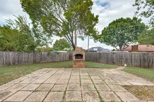 8100 Hillside Dr, Frisco, TX 75033 - Photo 23