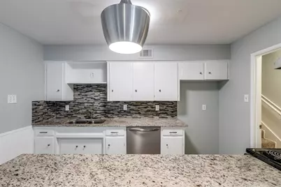 8100 Hillside Drive, Frisco, TX 75033 - Photo 7