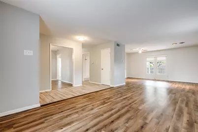 8100 Hillside Drive, Frisco, TX 75033 - Photo 5