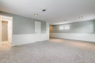 8100 Hillside Dr, Frisco, TX 75033 - Photo 13