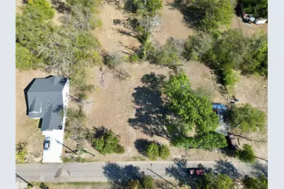 1814 Division Street, Commerce, TX 75428 - Photo 9