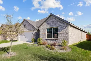 13073 Yellowstone Wy, Providence Village, TX 76227 - Photo 3
