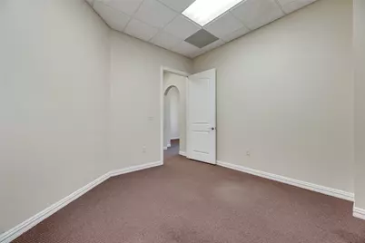 5052 Tennyson Parkway, Plano, TX 75024 - Photo 17