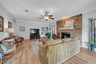 1800 Hampton Dr, Bedford, TX 76021 - Photo 7