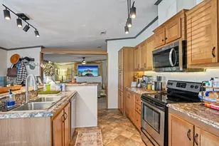 7712 River Run, Granbury, TX 76049 - Photo 33