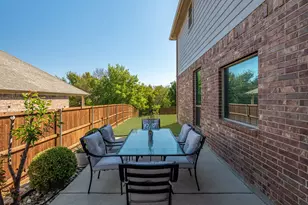 1222 Newcastle St, Roanoke, TX 76262 - Photo 9