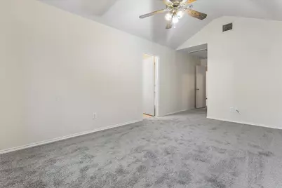 10605 Many Oaks Drive, Fort Worth, TX 76140 - Photo 17