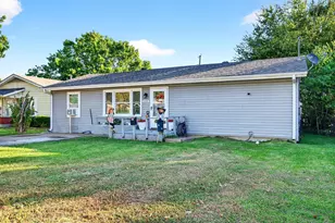 2321 N Shannon St, Sherman, TX 75092 - Photo 3